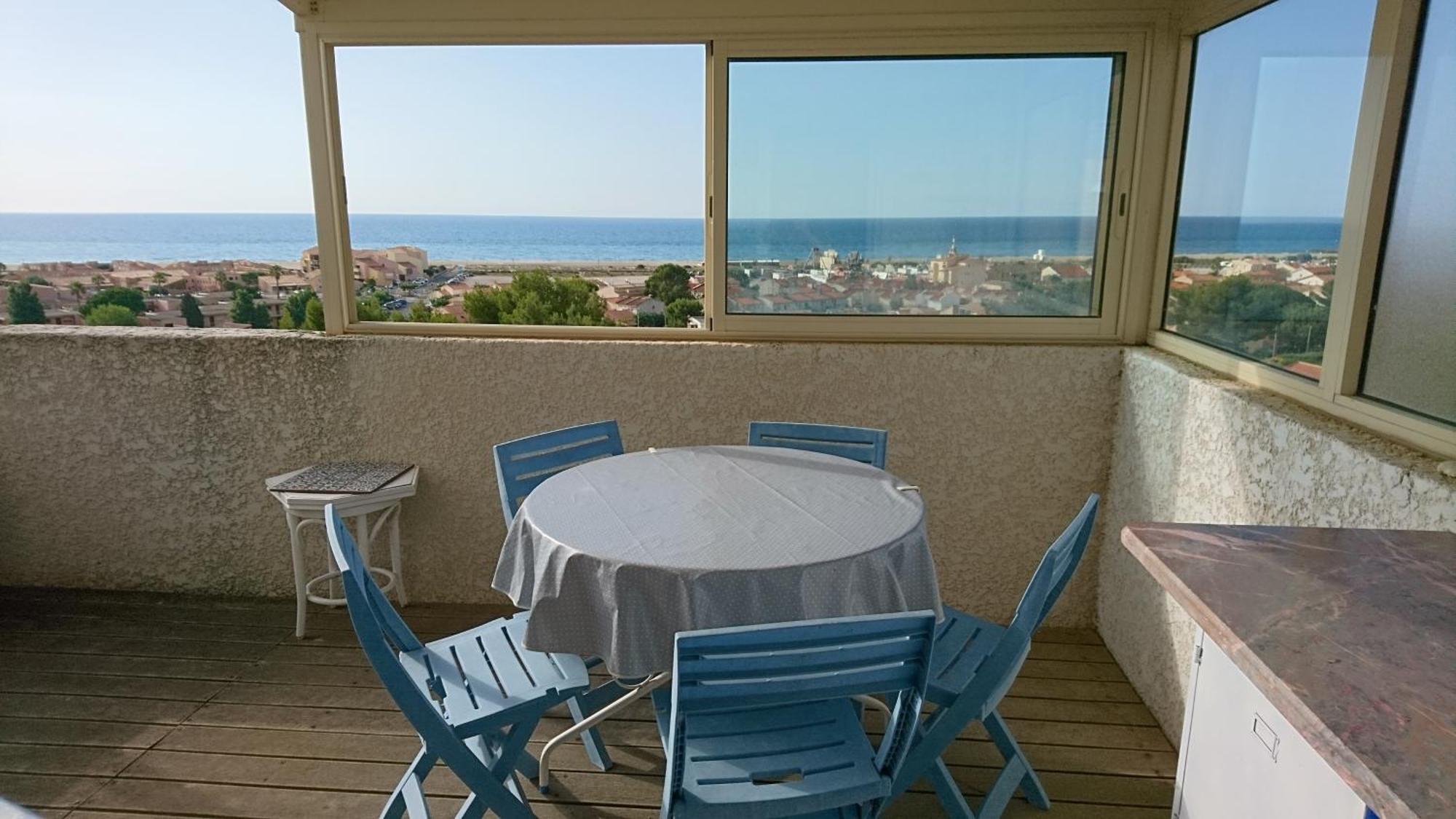 Magnifique Maison Vue Sur La Avec Piscine Commune A 600m De La * Fleury (Aude)